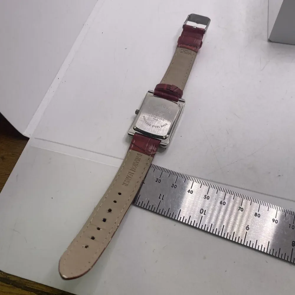 Womens Vintage Leather Quartz Fashion Watch New Battery